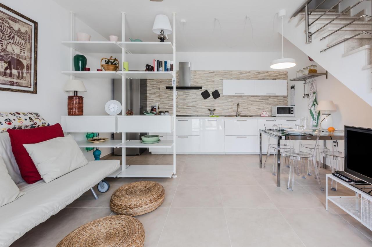 Pula Comfy Apartment W/ Private Parking Экстерьер фото